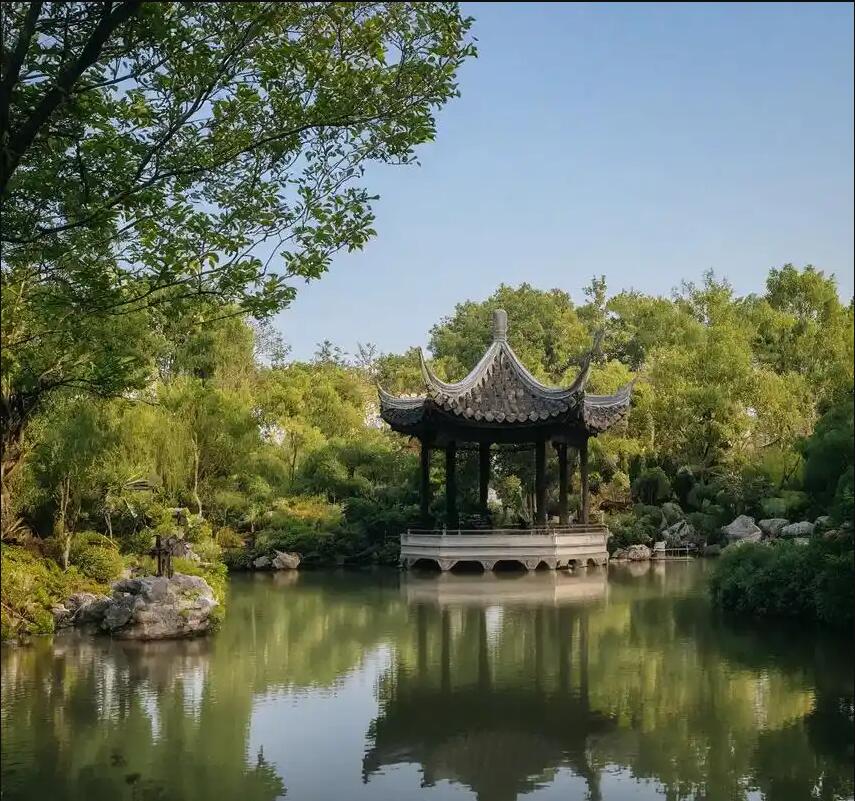 鞍山从容土建有限公司